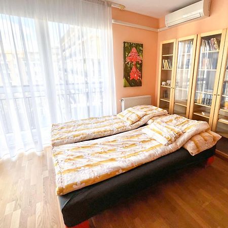 Lovely Home - Free Parking บูดาเปสต์ ภายนอก รูปภาพ