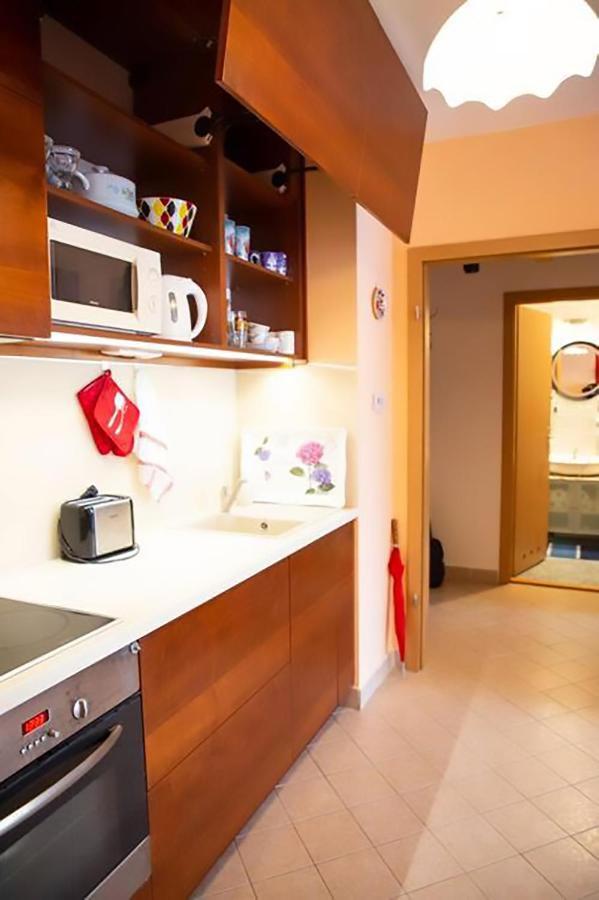 Lovely Home - Free Parking บูดาเปสต์ ภายนอก รูปภาพ