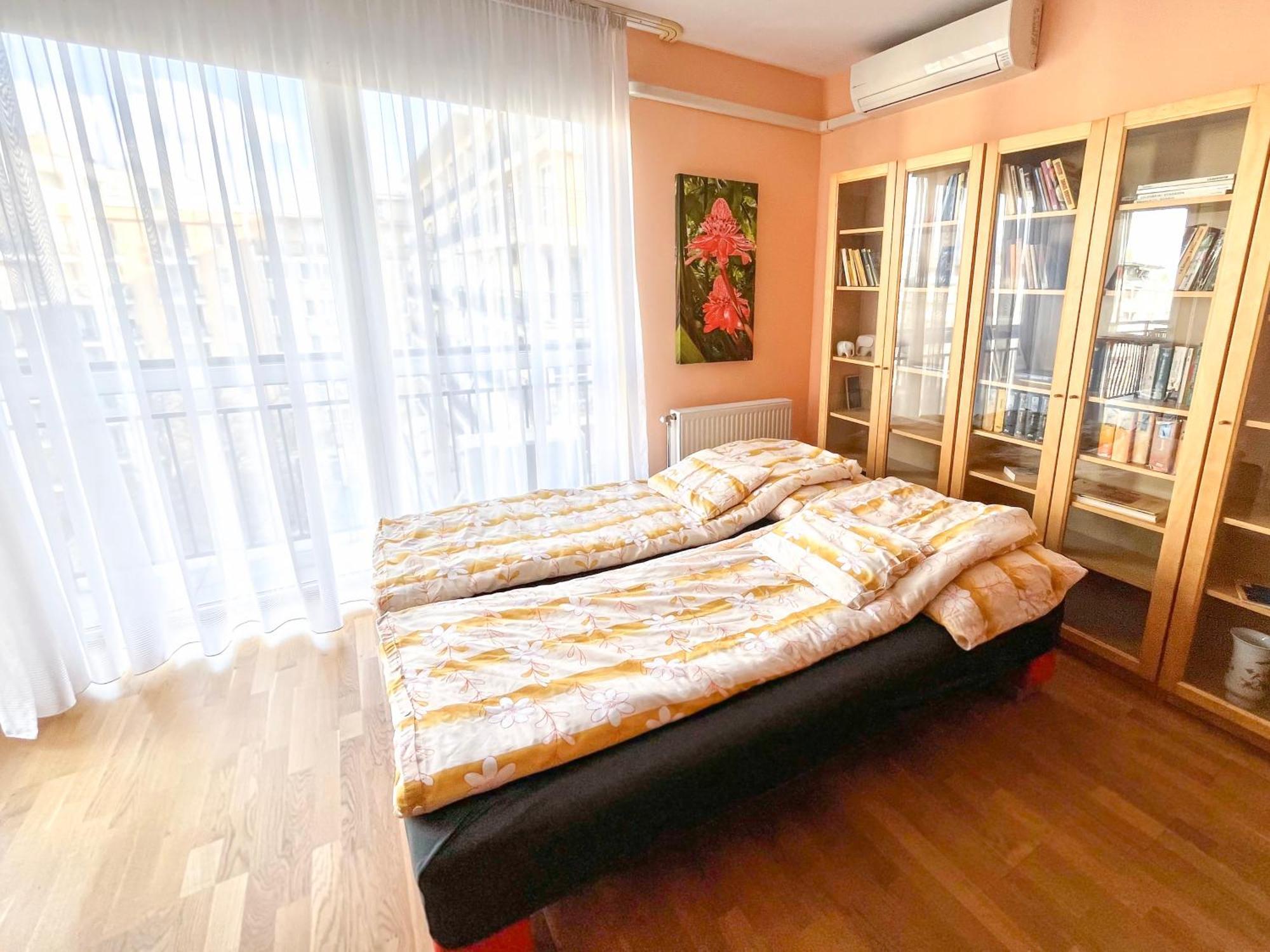 Lovely Home - Free Parking บูดาเปสต์ ภายนอก รูปภาพ